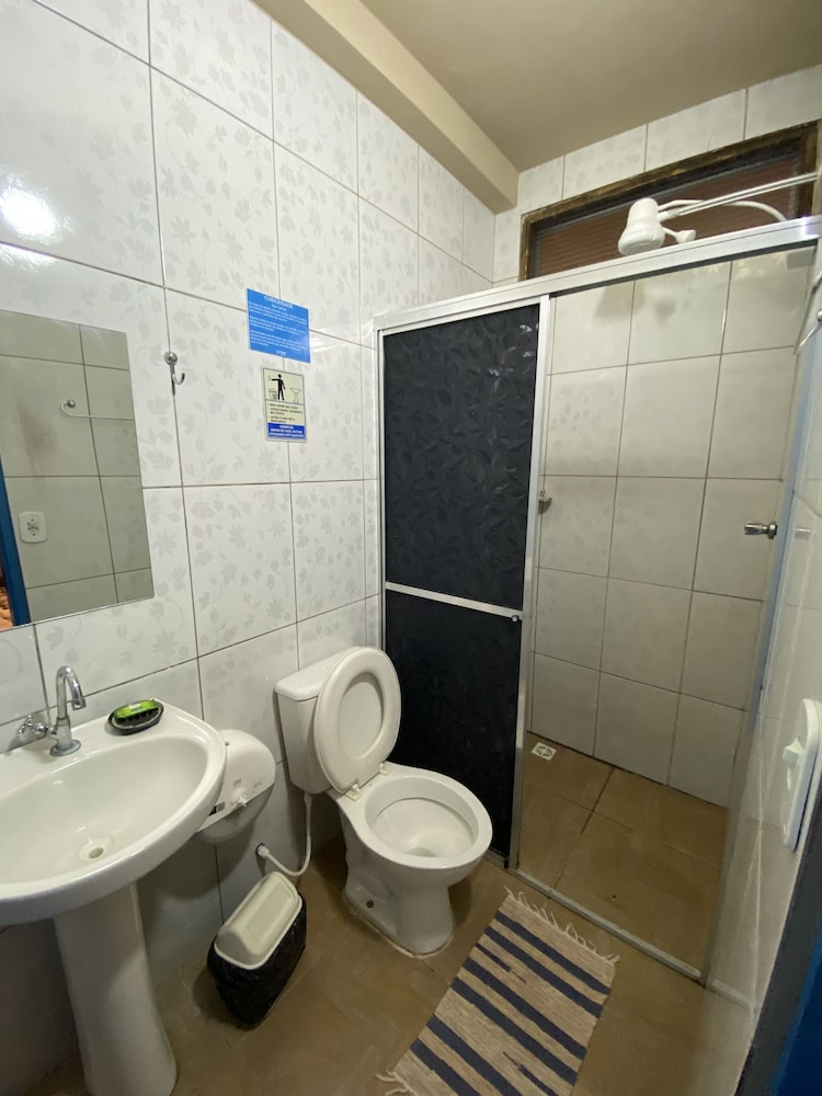 Economy Double Room - Photo 11