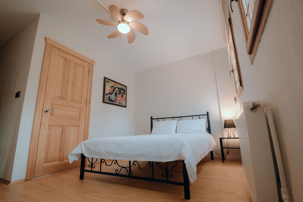 Comfort Room photo 2