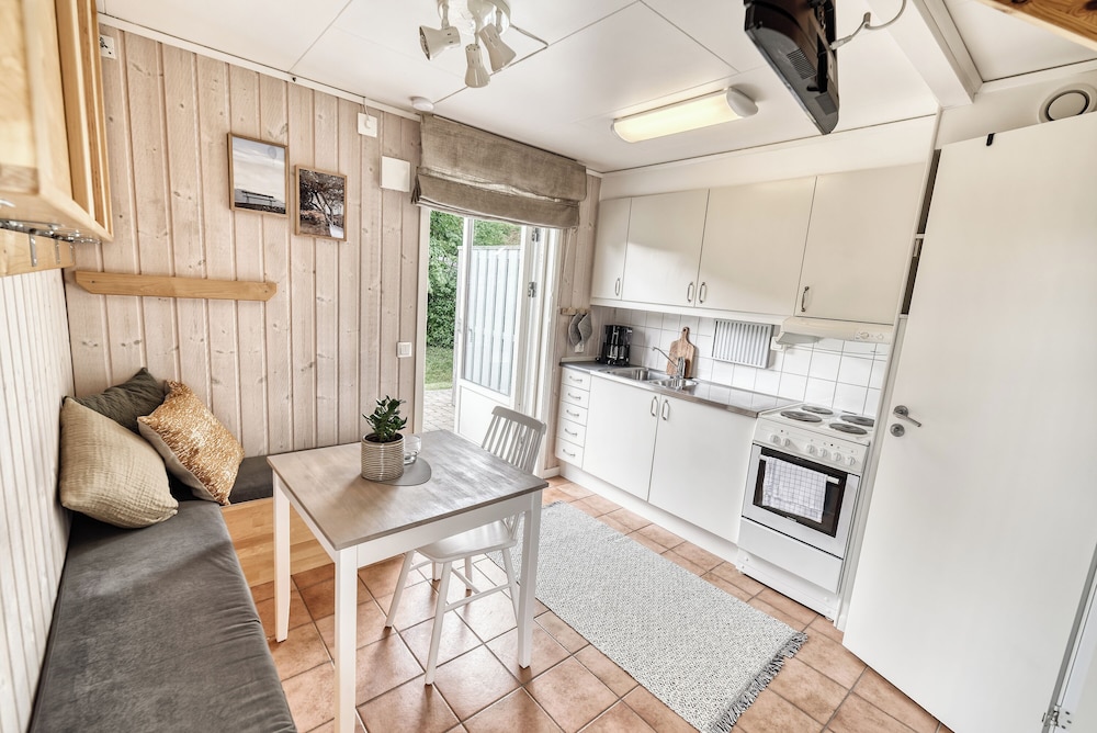 Basic Apartment, 1 Bedroom photo 2