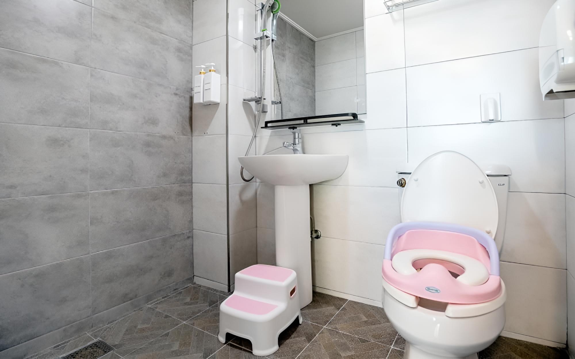 Room (Room 303 (Duplex Individual terrace)) - Photo 6