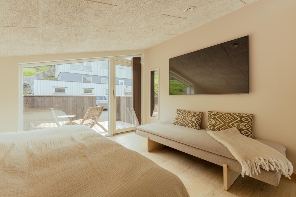 Luxury Villa, 3 Bedrooms photo 2