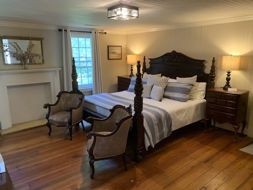 Standard Double Room, Private Bathroom (Little River Canyon Room)