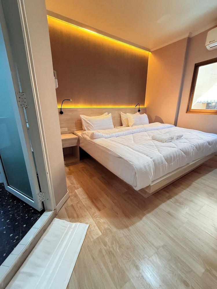Basic Double Room, City View