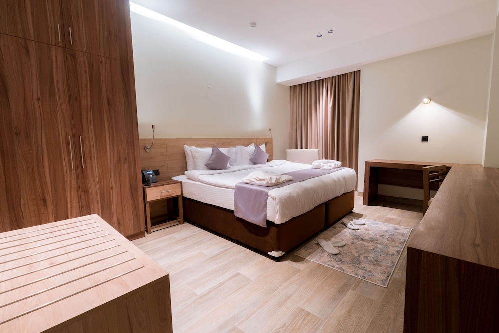 Standard Room, Multiple Beds