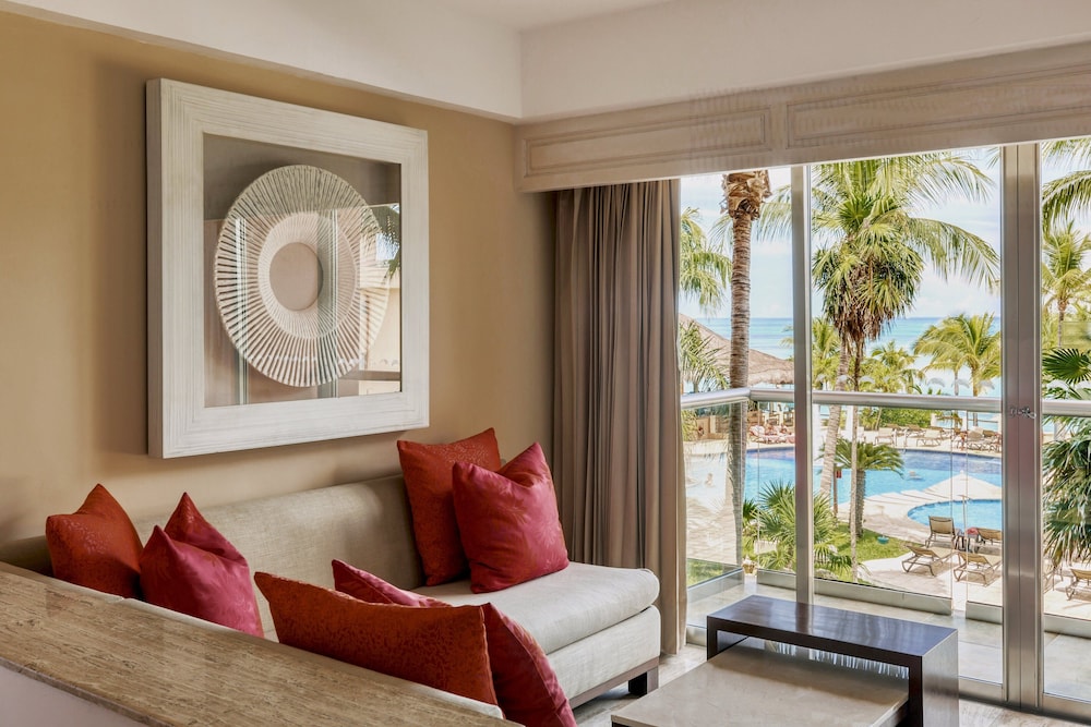 Ocean View Suite (1 King) - Photo 5
