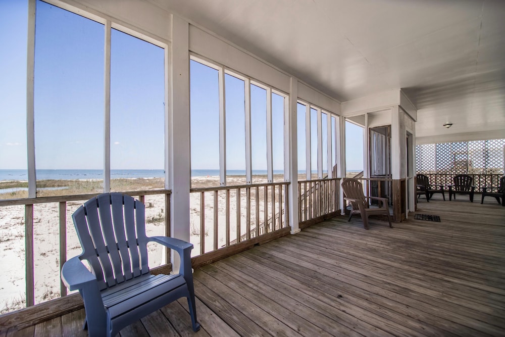 House, Multiple Beds (Relaxation - 2926 Bienville Bl) photo 2