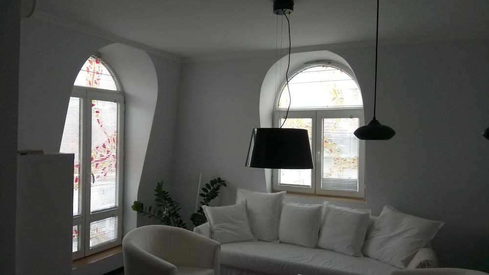 City Apartment, 1 Queen Bed with Sofa bed photo 1