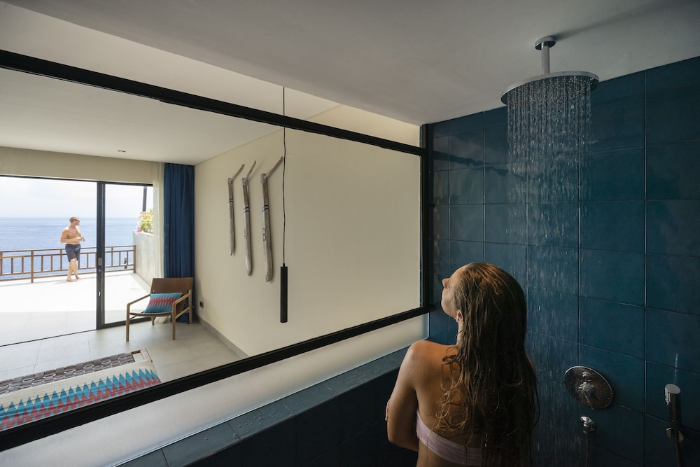 Suite, Ocean View - Photo 5
