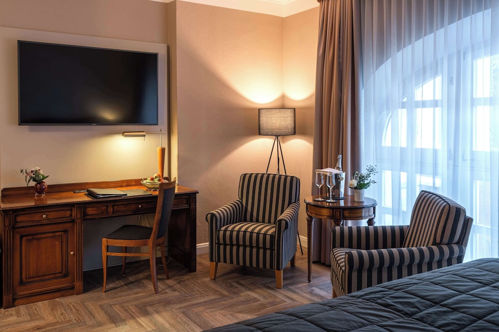 Classic Room, 1 Queen Bed
