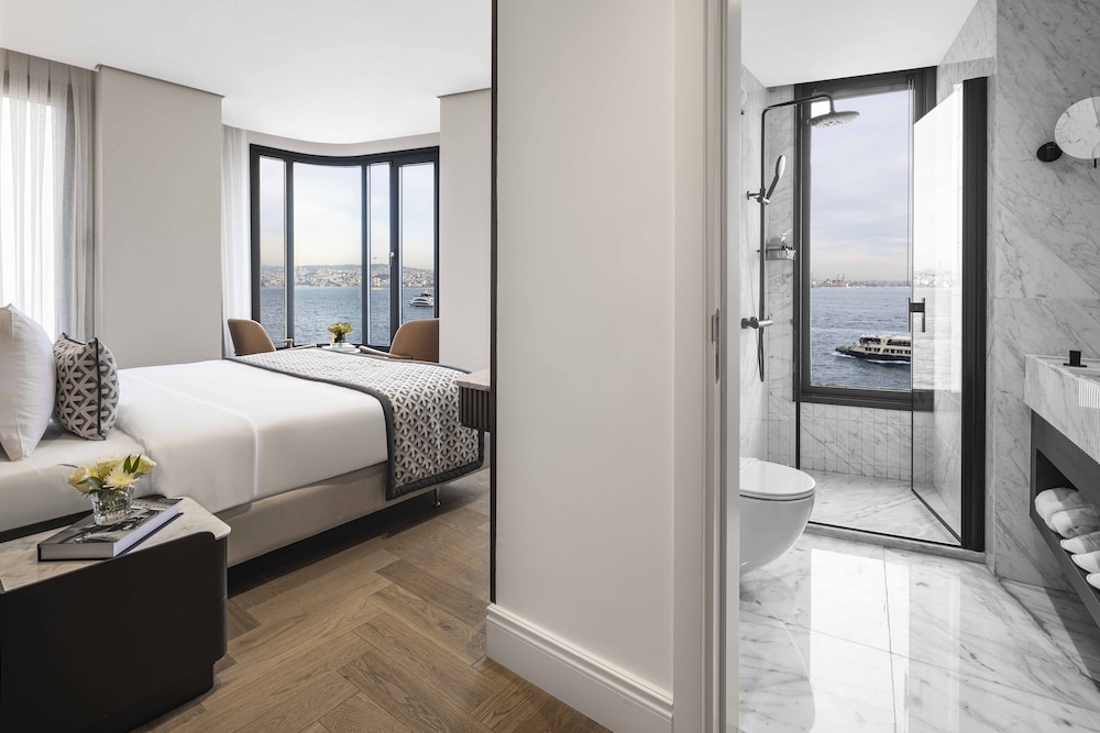 Suite, Sea View, Corner photo 2