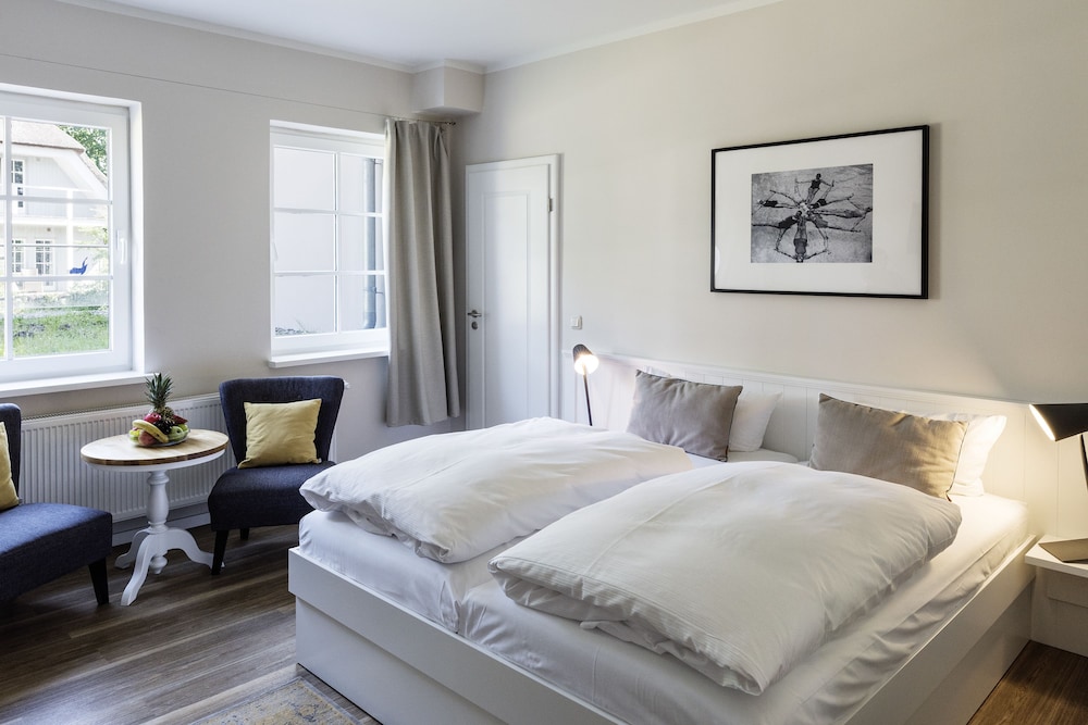Double Room (Kruse)