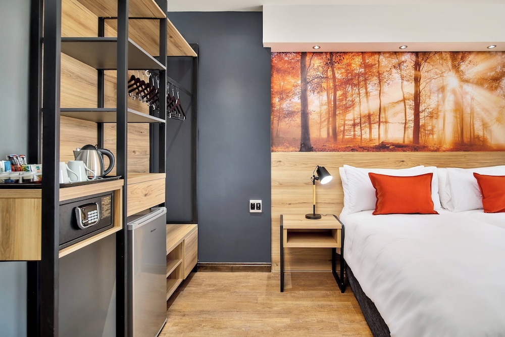 Room, 2 Twin Beds (View) - Photo 1