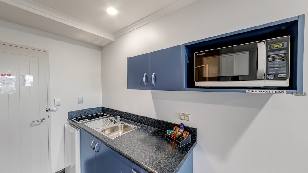 Superior Studio with Seaview - Photo 2