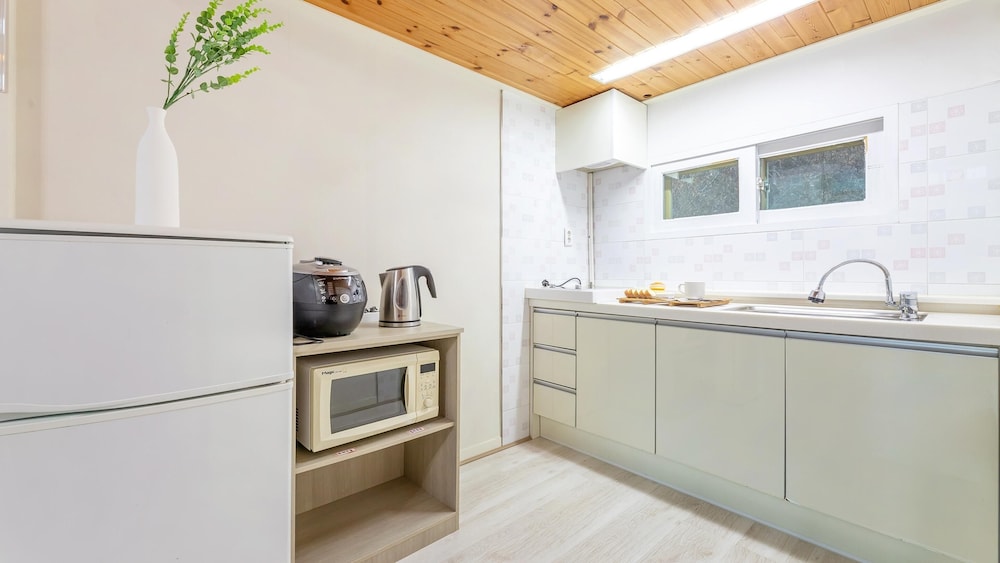 Basic Room, 1 Bedroom (A Zest(Spa,BBQ)) photo 3