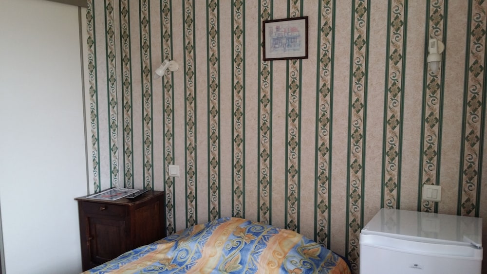 Basic Single Room photo 1
