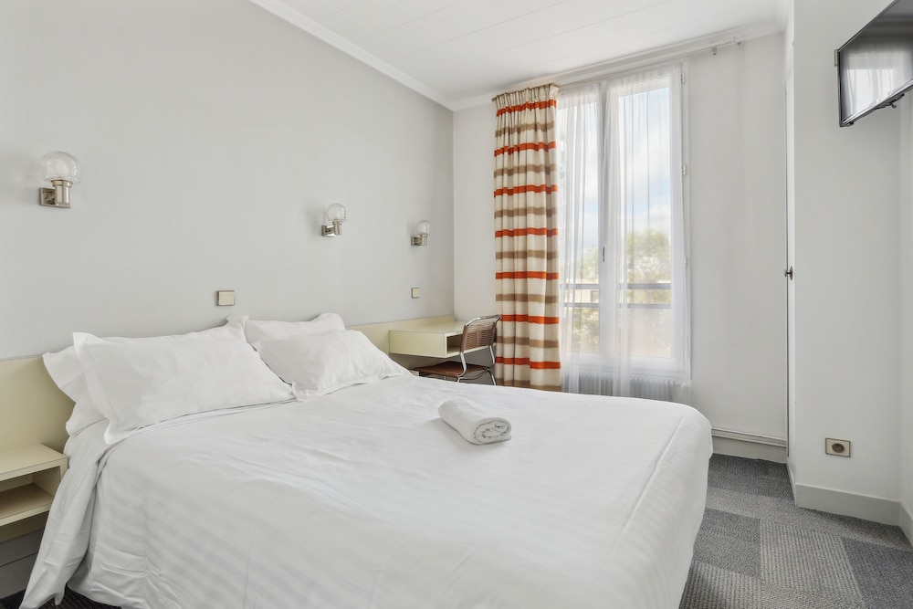 Standard Double Room, 1 Double Bed - Photo 8