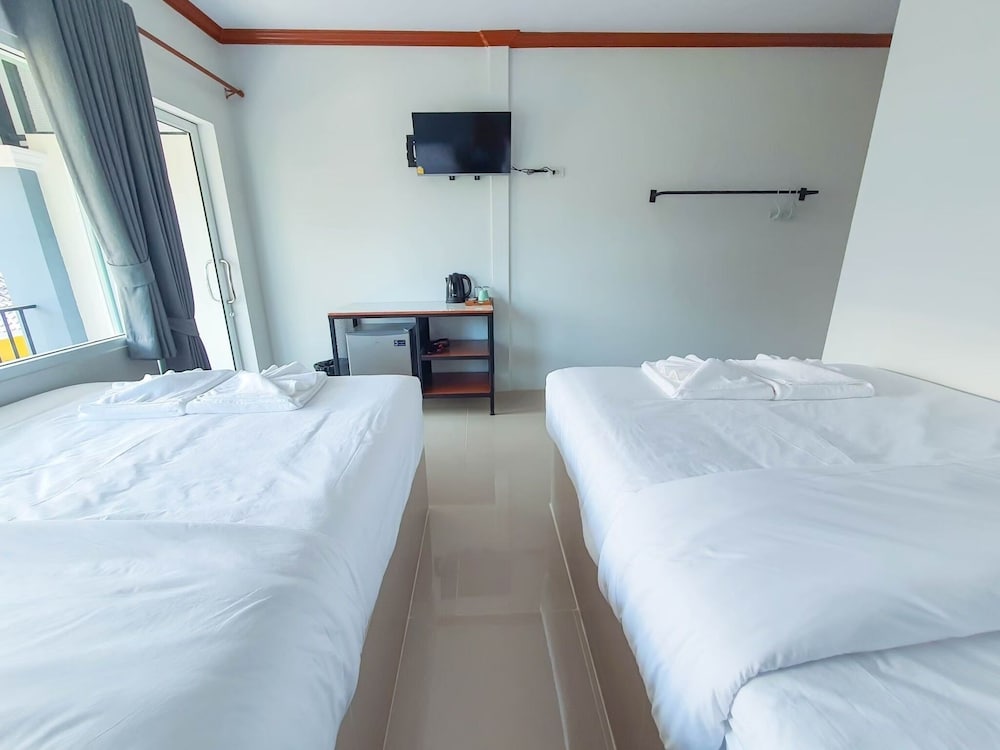 Standard Room, Hill View photo 2