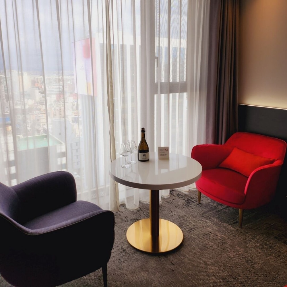 Premier Room, 1 Double Bed, Non Smoking, City View - Photo 3