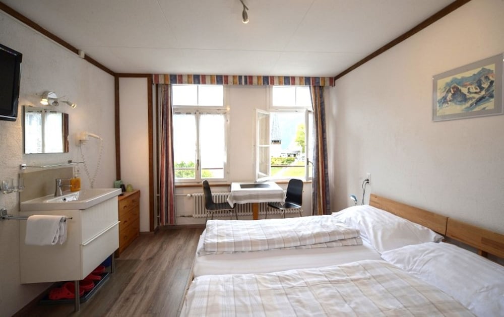 Standard Double Room, Private Bathroom photo 1