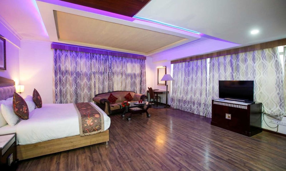 Royal Room