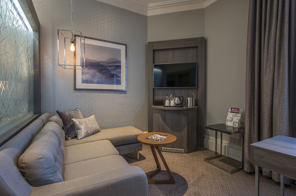 Junior Suite, 1 King Bed - Photo 14