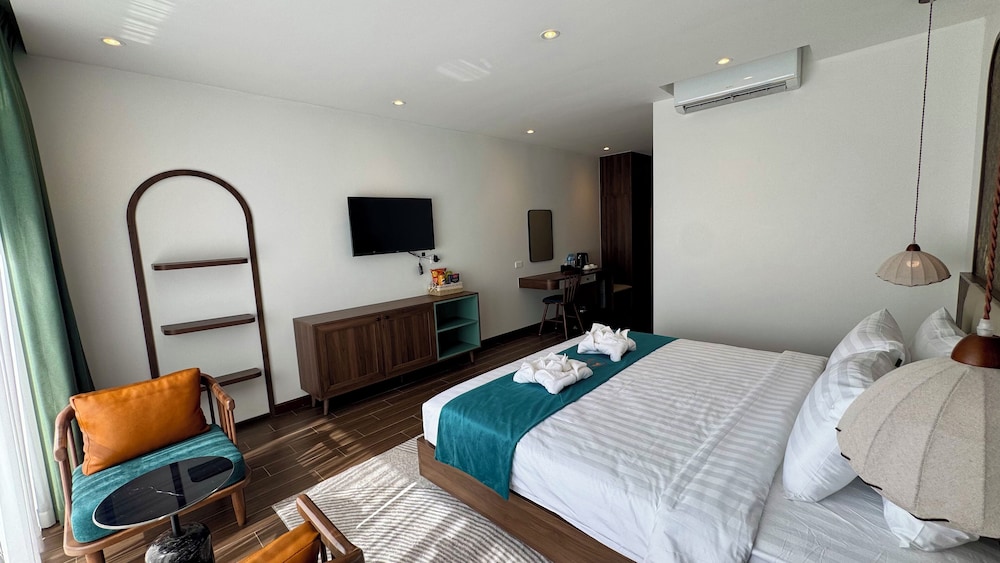 Deluxe Double Room, Balcony, Mountain View photo 2