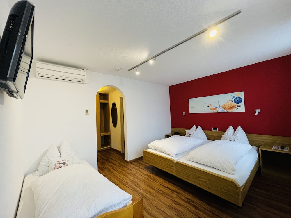 Economy Triple Room, 1 Bedroom photo 1
