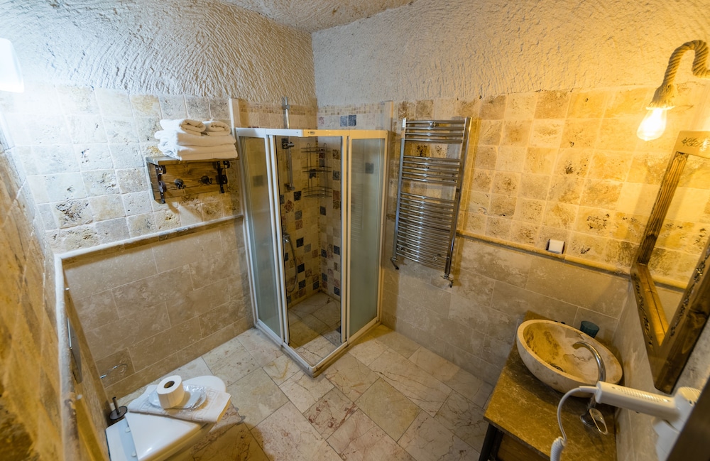 Standard Triple Room (105) photo 2