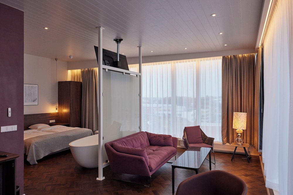 Executive Room photo 2
