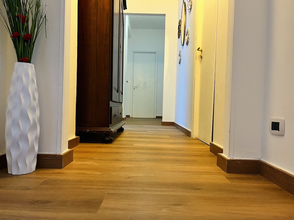 Deluxe Room - Photo 19