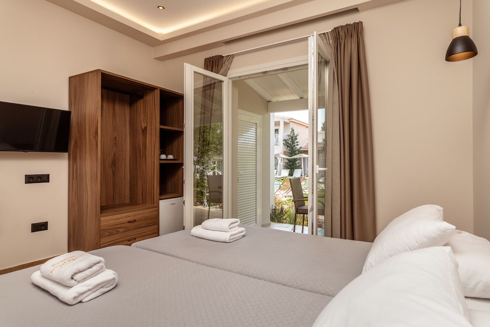 Standard Double Room - Photo 5