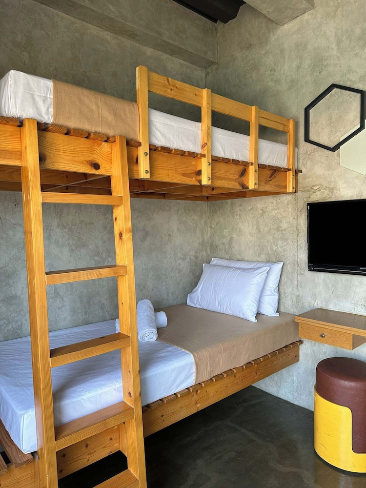 Basic Double or Twin Room photo 1