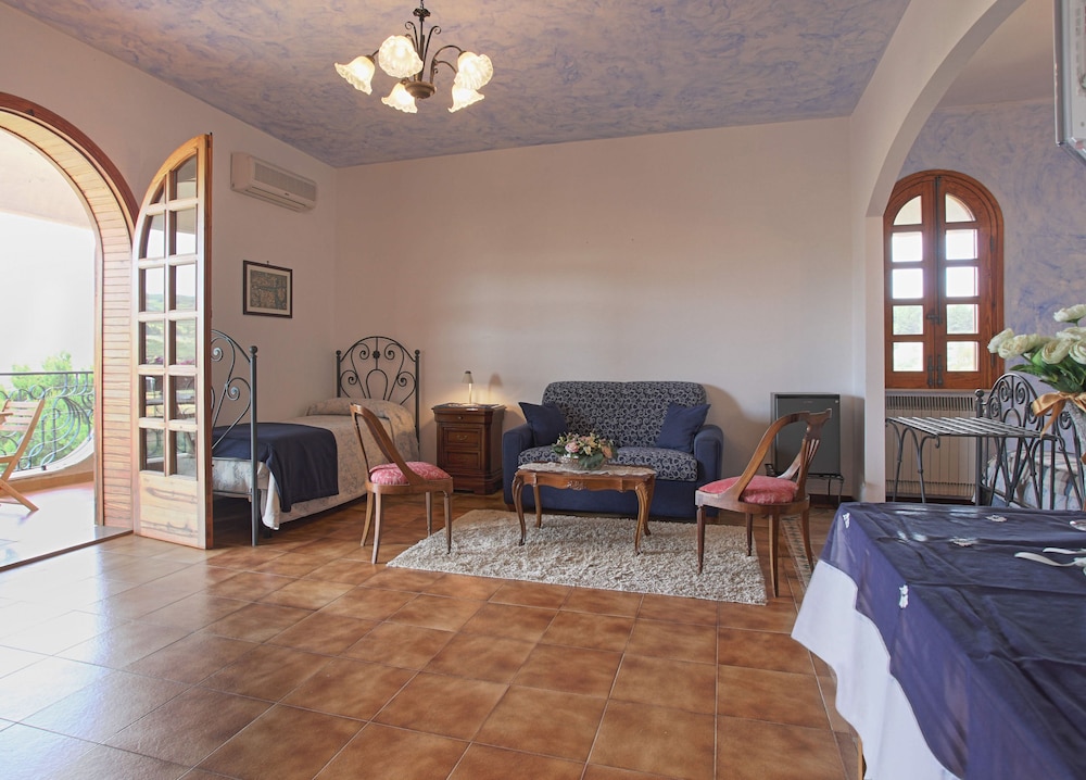 Junior Suite, Terrace, Valley View - Photo 7