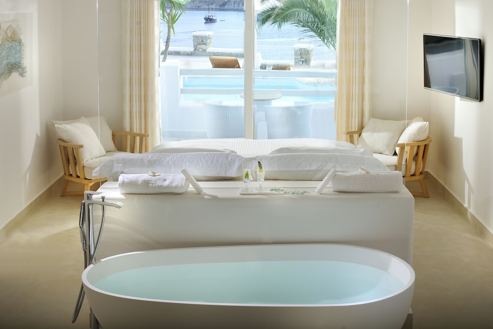 Elegant Suite, Sea View - Photo 1