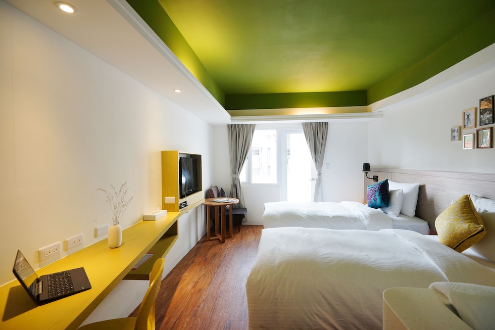 Deluxe Room, 2 Twin Beds