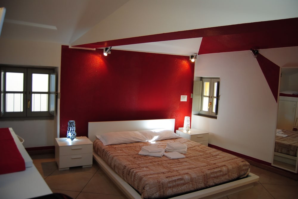 Deluxe Double Room, 1 Double Bed, Balcony
