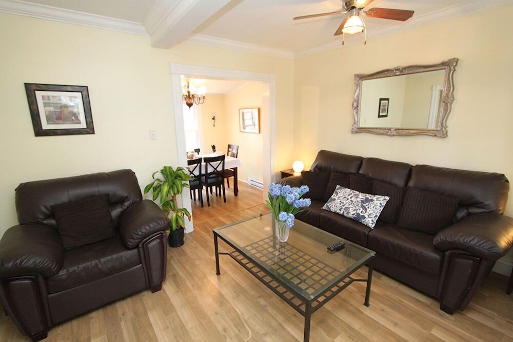 Beach1 Barn, 5 Bedrooms, 6 Double Beds, Kitchen photo 3