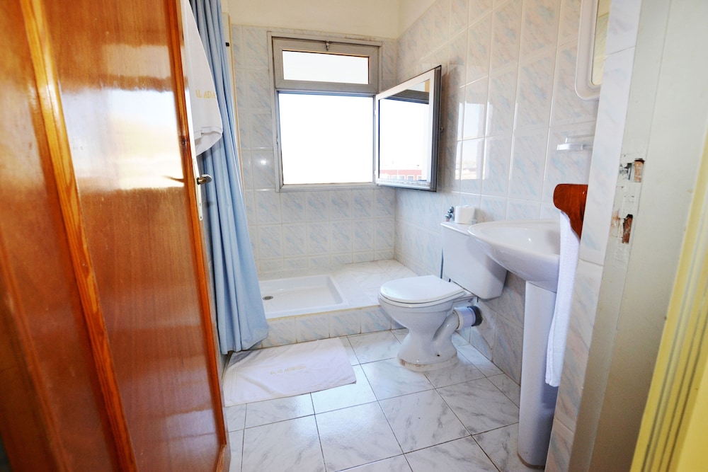 Triple Room, 1 Twin Bed photo 2