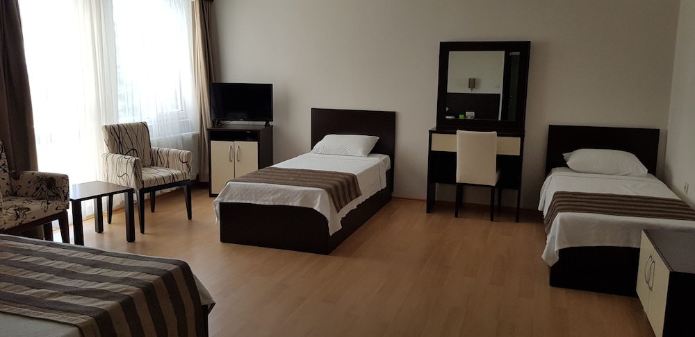 Quadruple Room, Multiple Beds, Balcony, Sea View