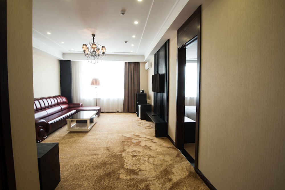 Deluxe Suite, 2 Bedrooms photo 3