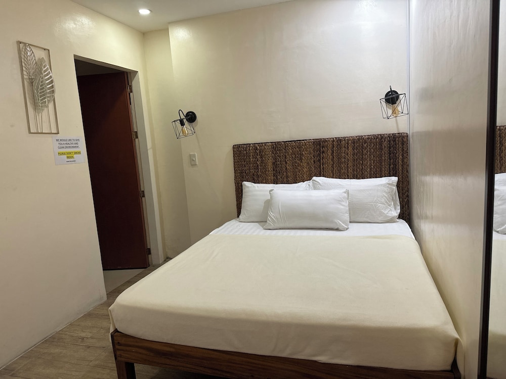 Basic Double Room photo 2