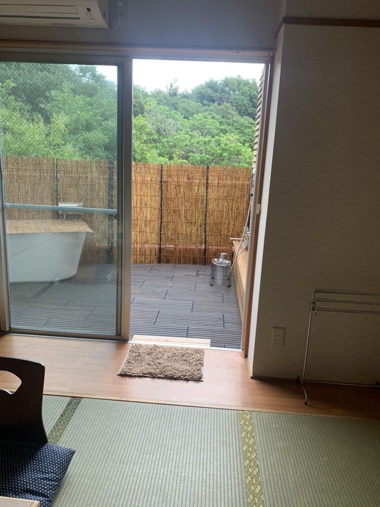 Japanese Room, 10-12 tatami,openbath photo 2