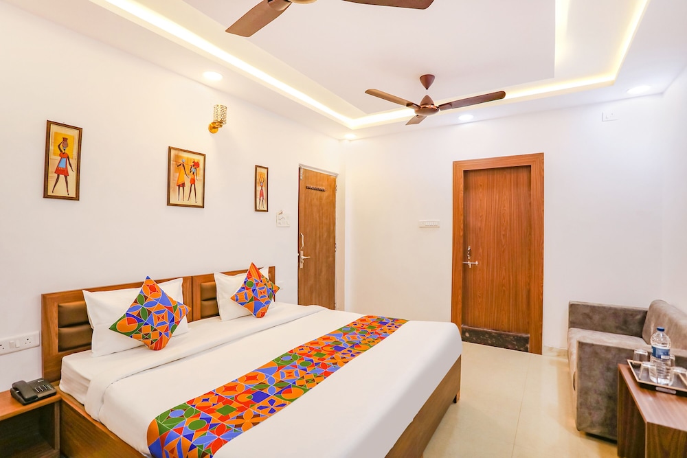 Executive Room - Photo 3