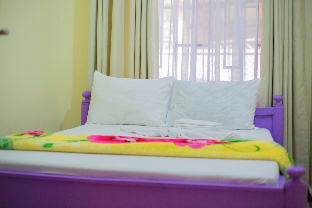 Basic Double Room