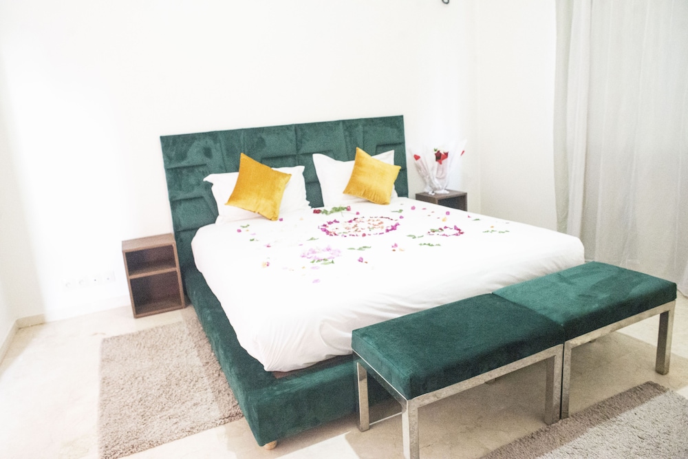 Classic Double Room, 1 Queen Bed, Pool View, Ground Floor photo 2