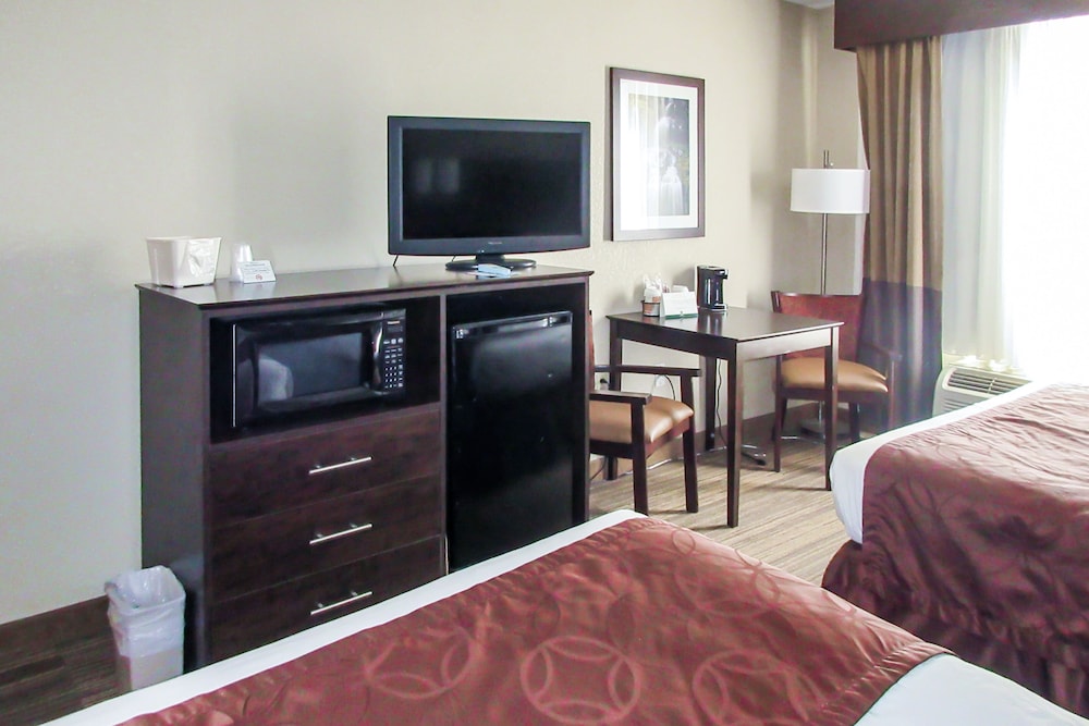 Standard Room, 2 Queen Beds, Non Smoking photo 1
