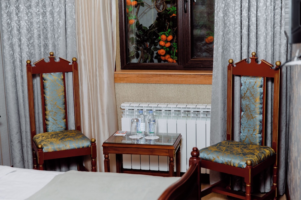 Basic Double Room photo 2