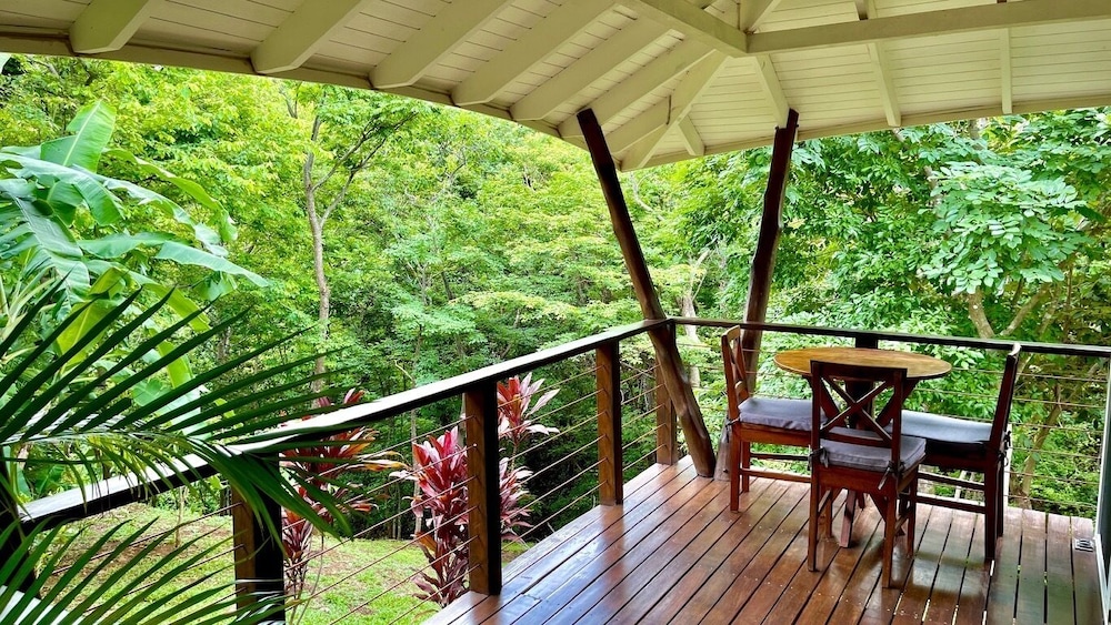 Grand Bungalow, Terrace, Hill View photo 2