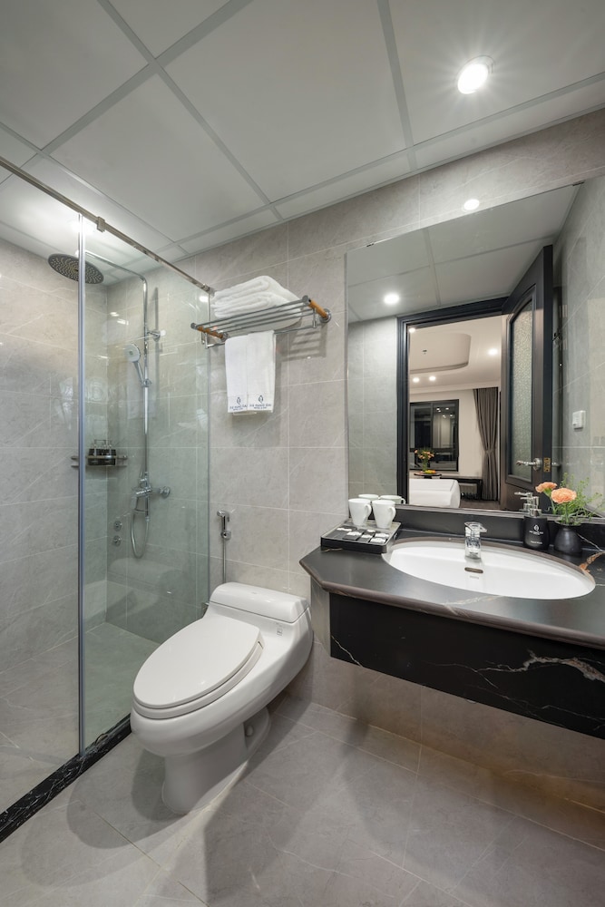 Deluxe Double or Twin Room photo 3