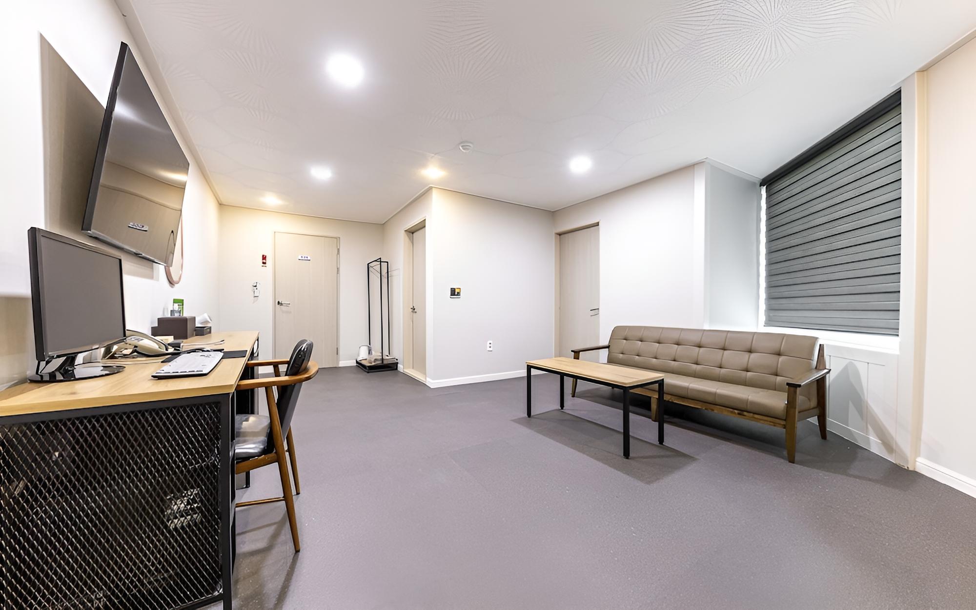 Room (VIP Ocean View (TV OTT Available)) - Photo 5